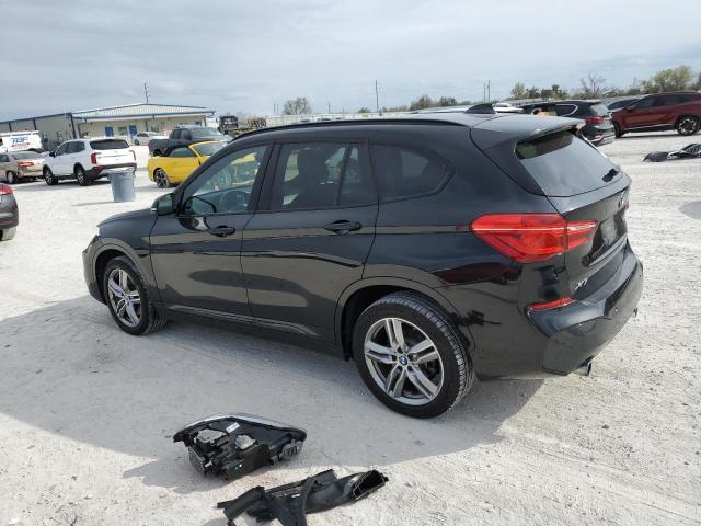 Obraz 2 z 2018 BMW X1 SDRIVE28I 2018 z VIN WBXHU7C31J5L07853
