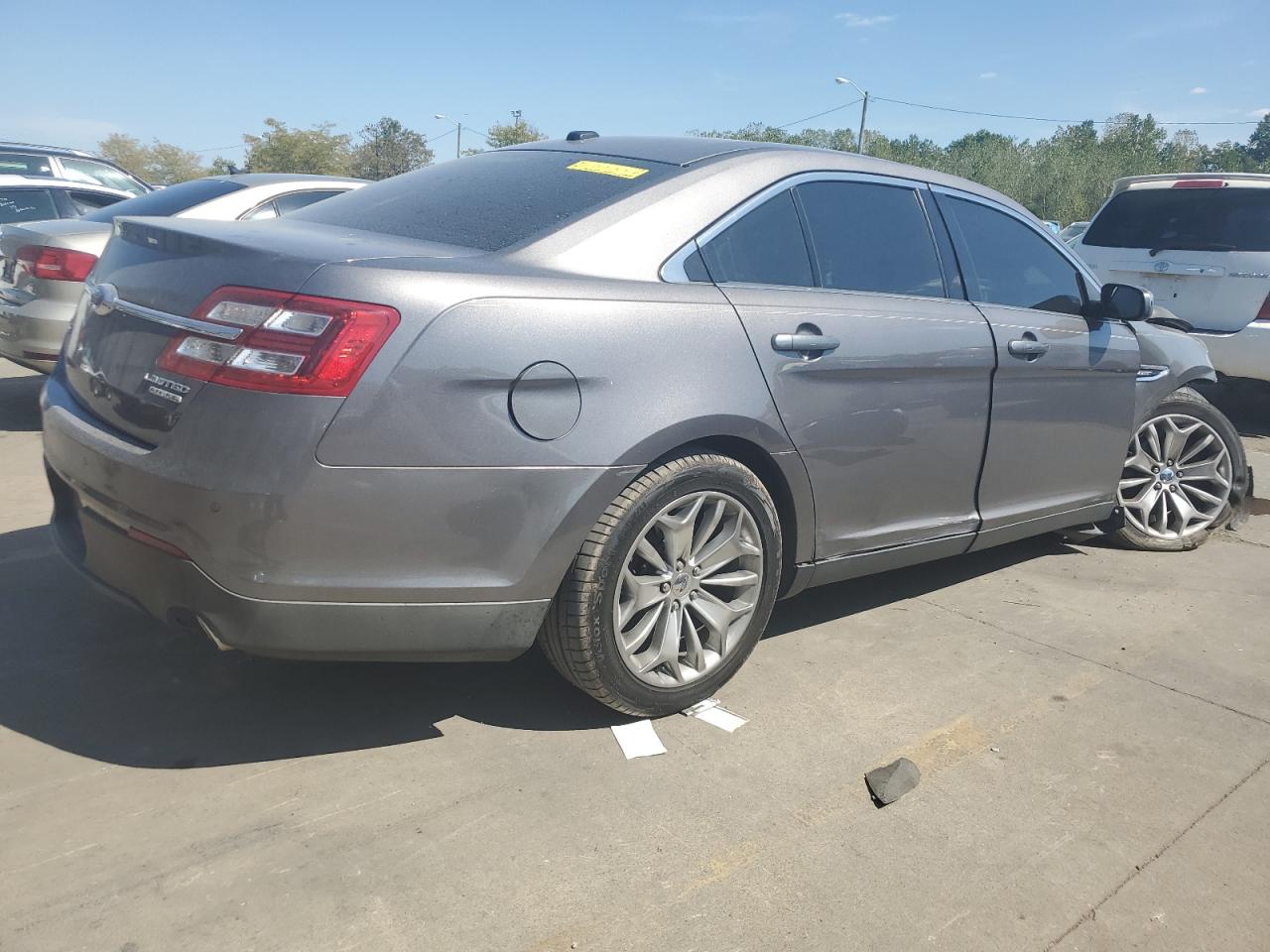 Image 3 of 2013 FORD TAURUS LIMITED 2013 with VIN 1FAHP2F81DG103390
