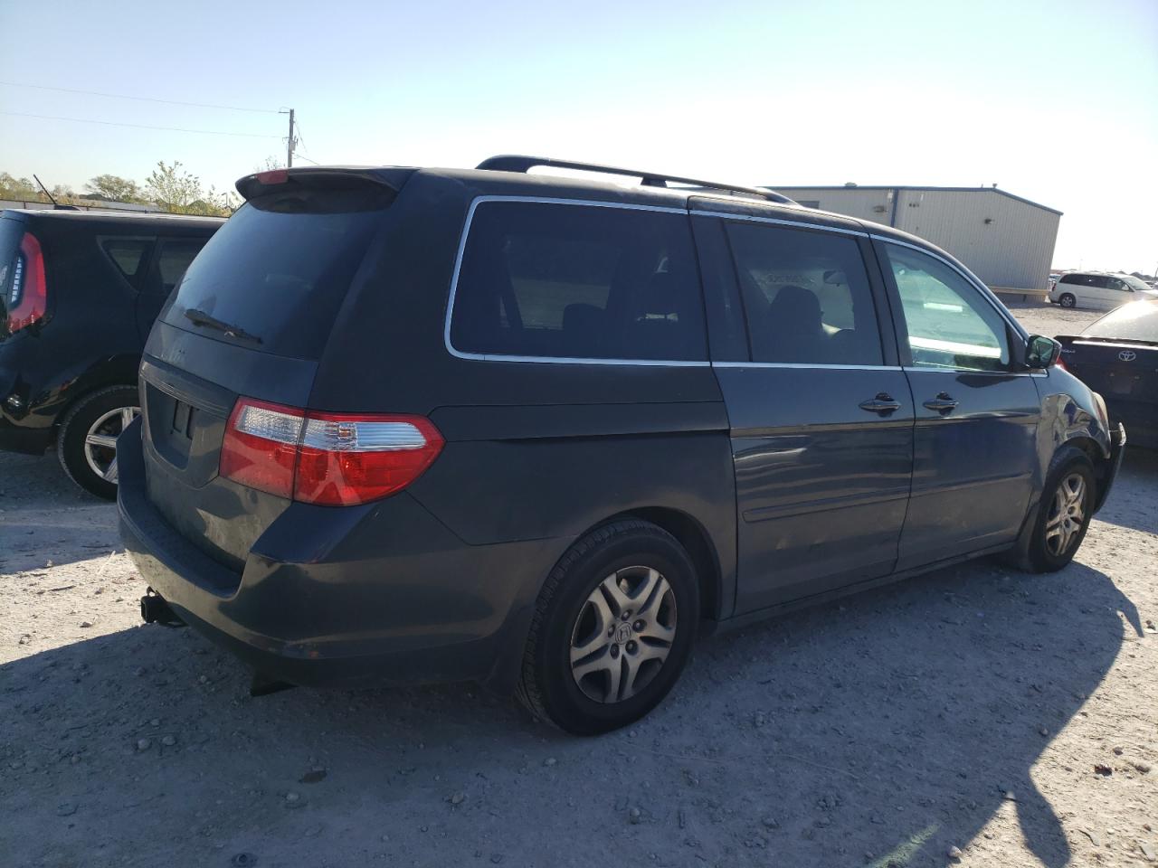 Изображение 3 2006 HONDA ODYSSEY EXL 2006 с VIN 5FNRL38686B439062