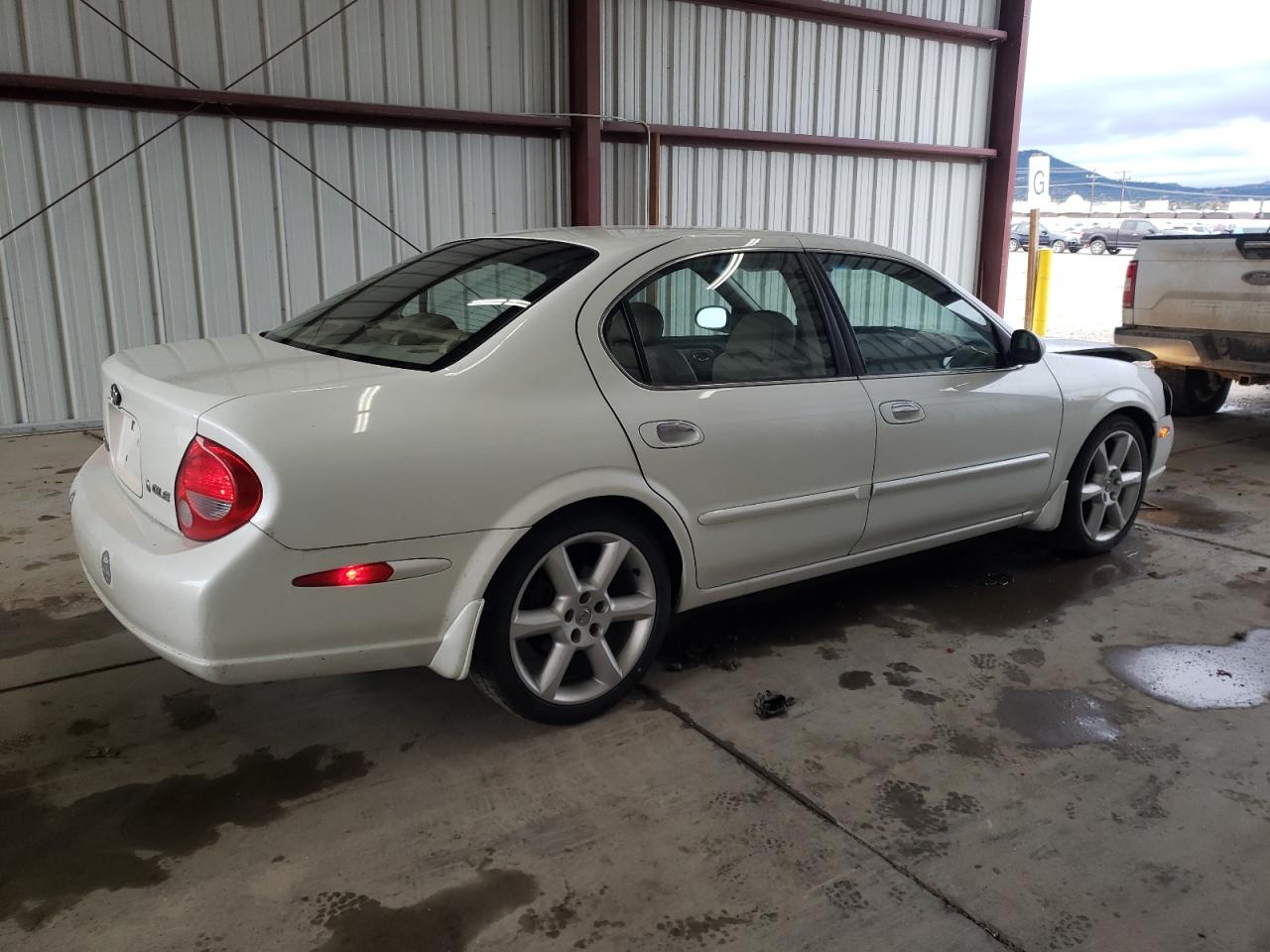 Obraz 3 z 2001 NISSAN MAXIMA GXE 2001 z VIN JN1CA31A81T316445