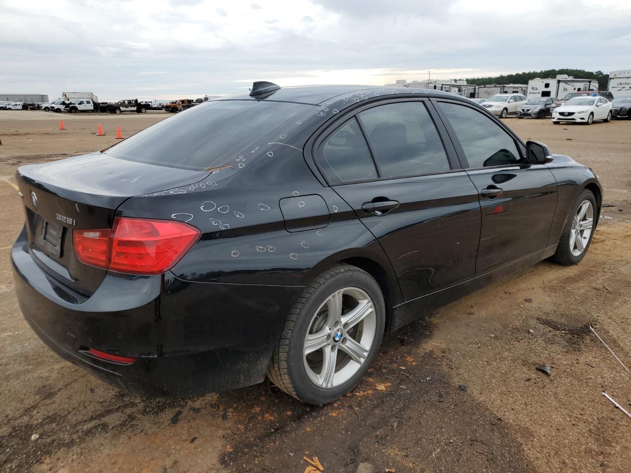 Image 3 of 2014 BMW 328 XI SULEV 2014 with VIN WBA3B5G52ENS08698