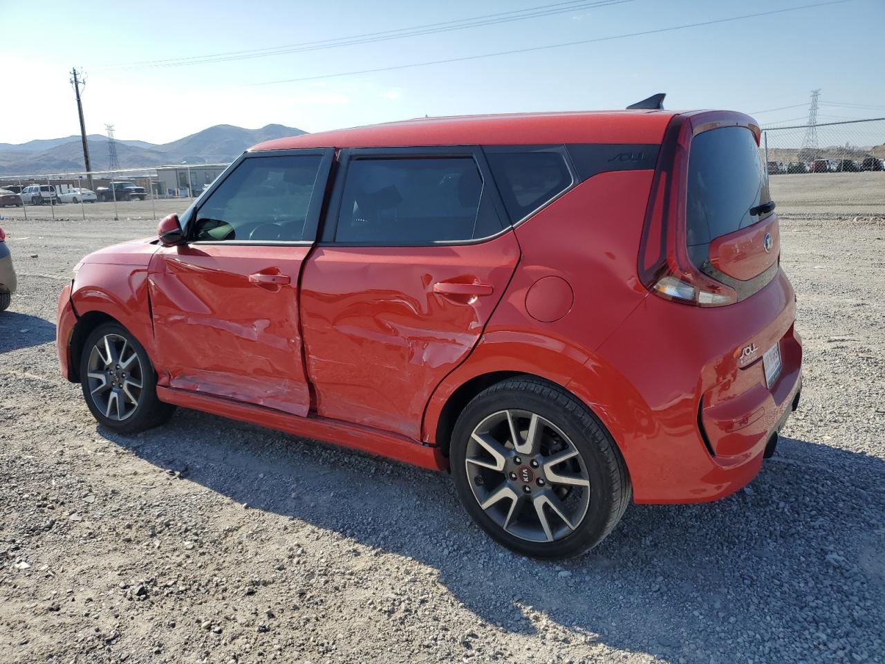 Изображение 2 2020 KIA SOUL GT-LINE TURBO 2020 с VIN KNDJ53AF7L7093279