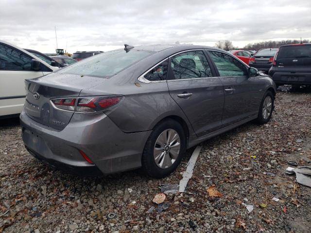Image 3 of 2019 HYUNDAI SONATA HYBRID 2019 with VIN KMHE24L36KA085108