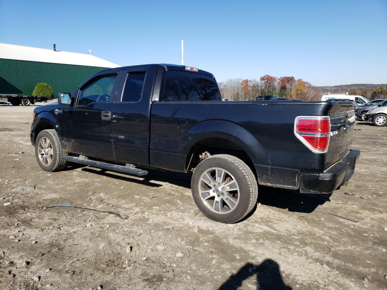 Image 2 of 2014 FORD F150 SUPER CAB 2014 with VIN 1FTFX1EF6EFC46838