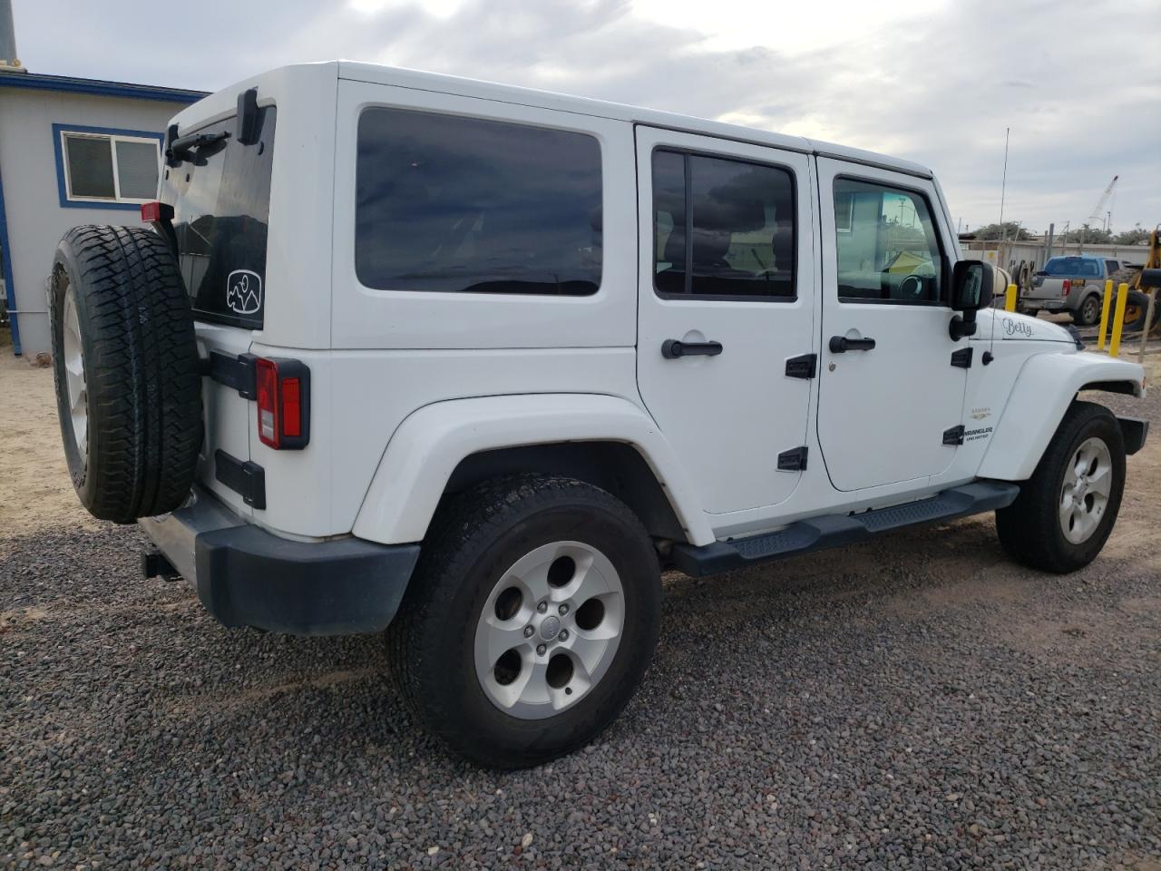 Изображение 3 2015 JEEP WRANGLER UNLIMITED SAHARA 2015 с VIN 1C4BJWEG9FL687050