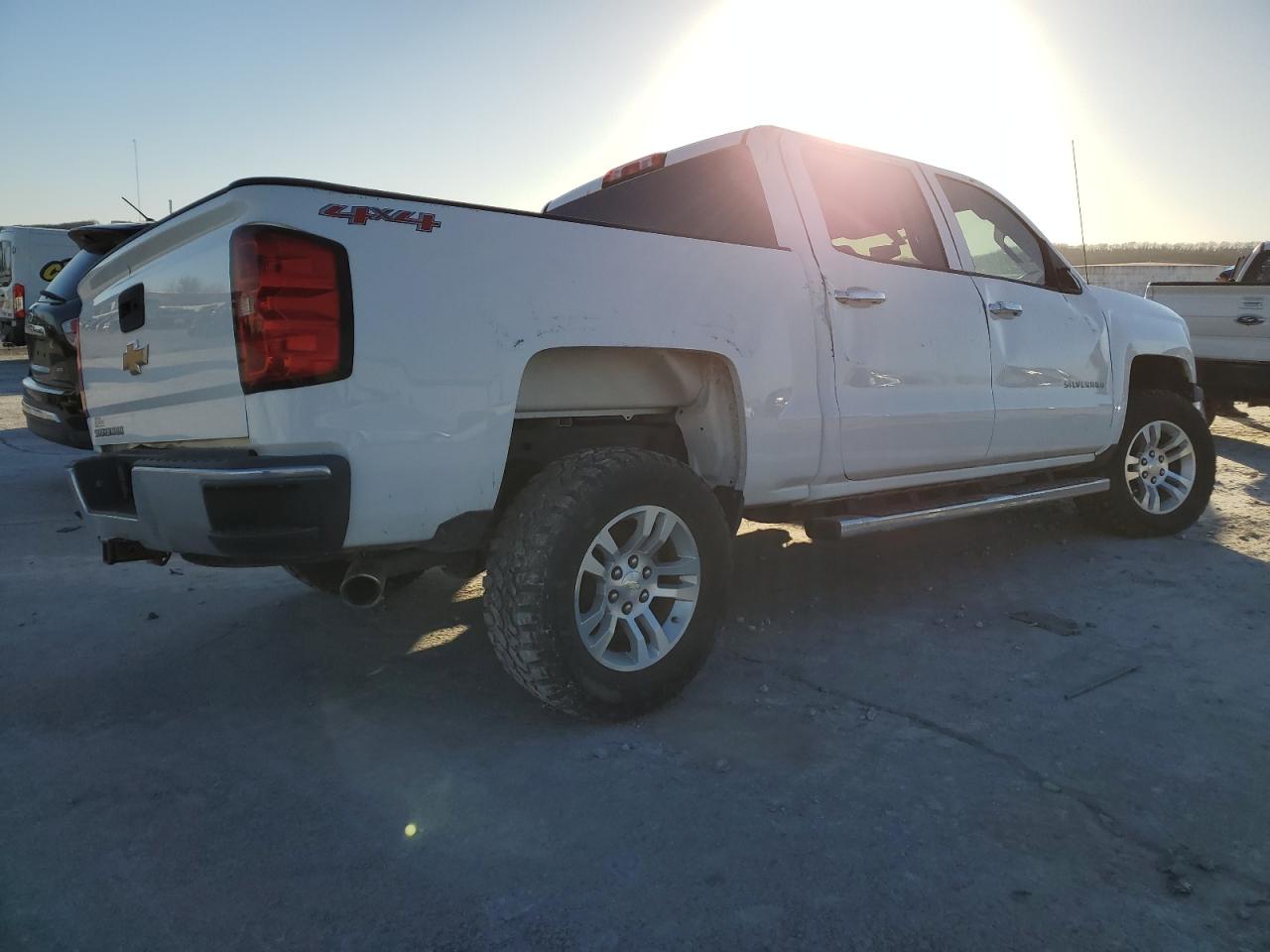 Изображение 3 2014 CHEVROLET SILVERADO K1500 2014 с VIN 3GCUKPEC2EG111885