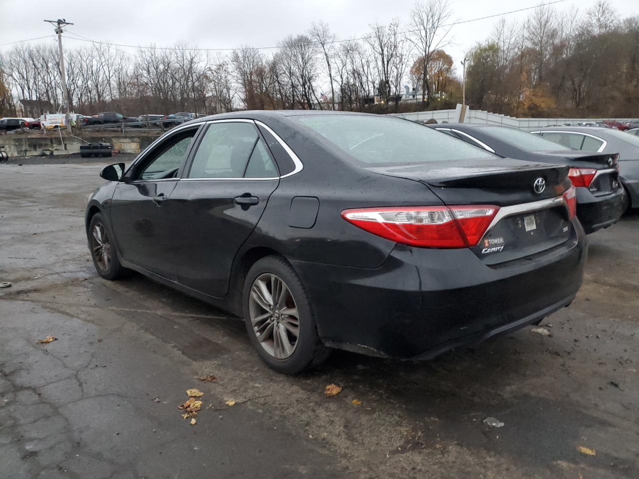 Image 2 of 2016 TOYOTA CAMRY LE 2016 with VIN 4T1BF1FK1GU615449