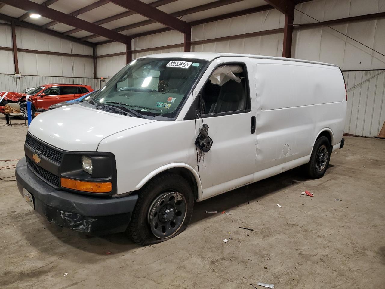 Obraz 1 z 2012 CHEVROLET EXPRESS G1500  2012 z VIN 1GCSHAF47C1200101