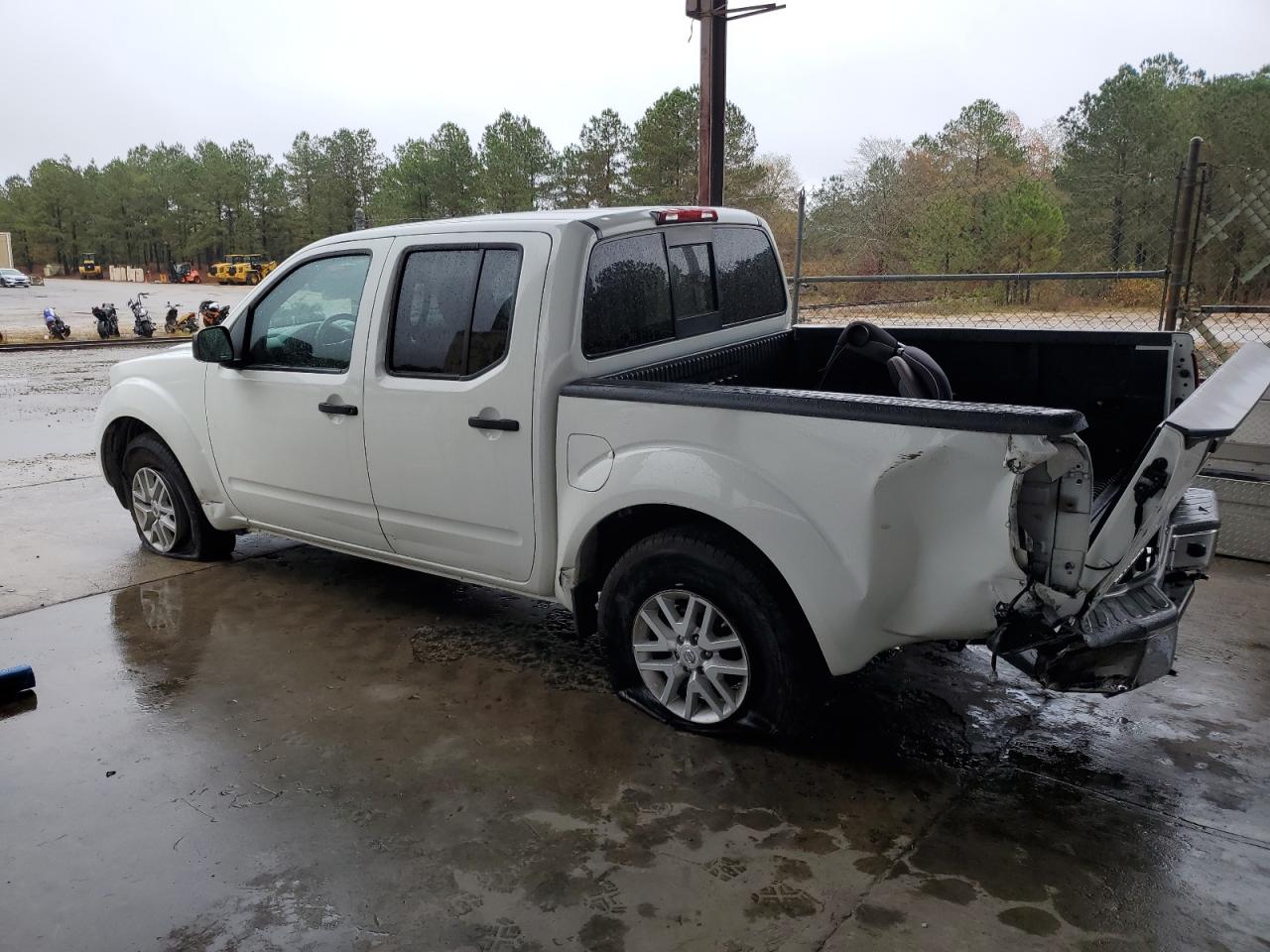 Image 2 of 2019 NISSAN FRONTIER S 2019 with VIN 1N6AD0ER9KN735949