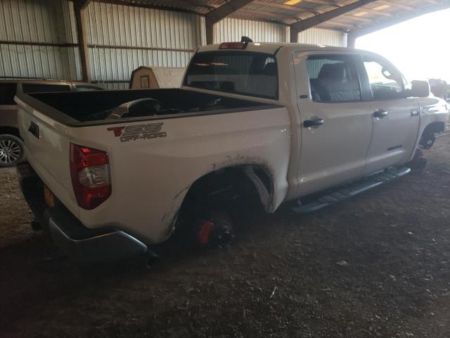 Obraz 3 z 2020 TOYOTA TUNDRA CREWMAX SR5 2020 z VIN 5TFDY5F16LX916569