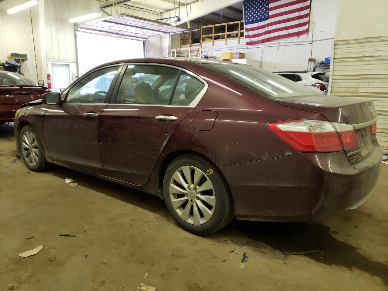 Image 2 of 2015 HONDA ACCORD EXL 2015 with VIN 1HGCR2F81FA009631