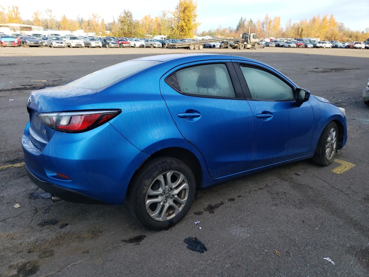 Изображение 3 2018 TOYOTA YARIS IA  2018 с VIN 3MYDLBYV9JY311505