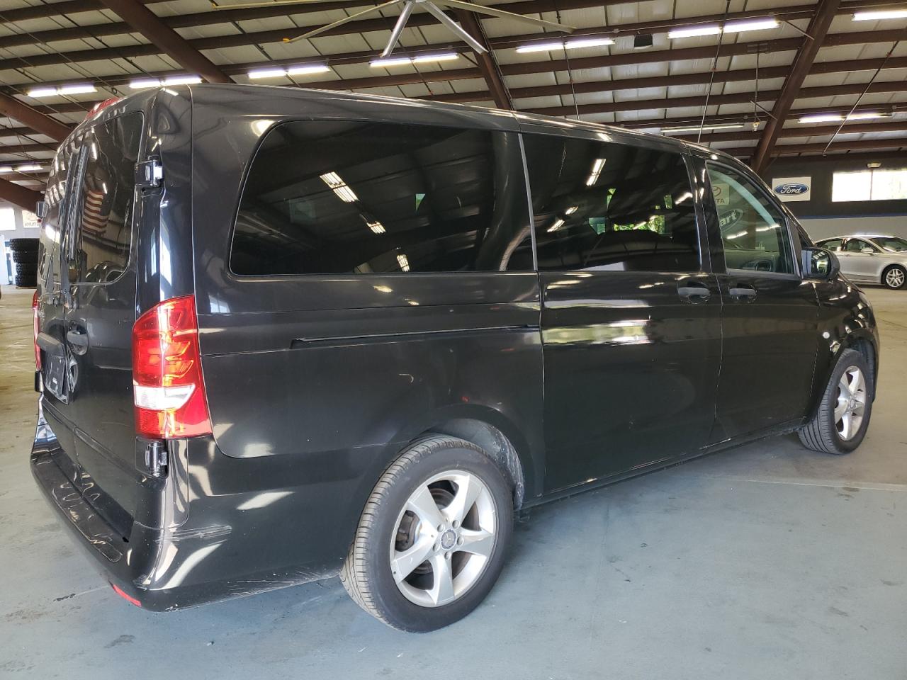 Изображение 3 2017 MERCEDES-BENZ METRIS  2017 с VIN WD4PG2EE8H3306891