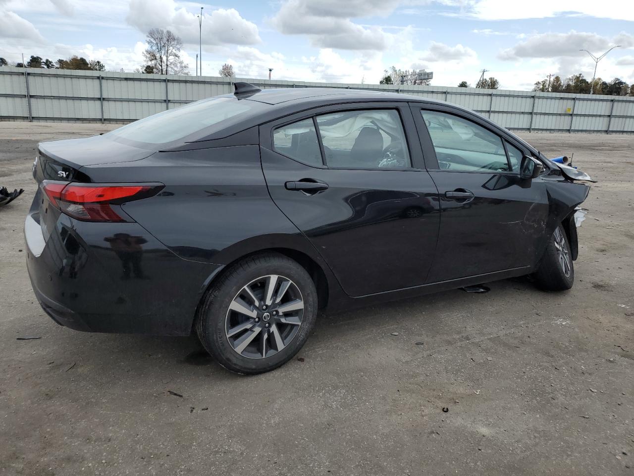 Image 3 of 2021 NISSAN VERSA SV 2021 with VIN 3N1CN8EV5ML869917