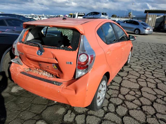 Obraz 3 z 2013 TOYOTA PRIUS C  2013 z VIN JTDKDTB31D1048113