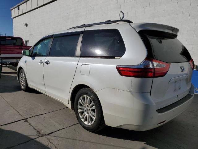 Obraz 2 z 2015 TOYOTA SIENNA XLE 2015 z VIN 5TDYK3DCXFS663861