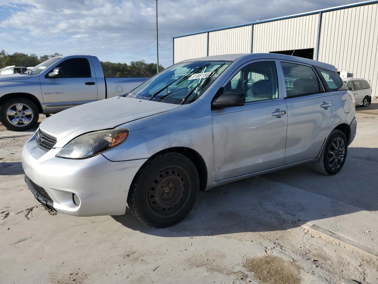 Изображение 1 2005 TOYOTA COROLLA MATRIX XR 2005 с VIN 2T1KR32E35C453678