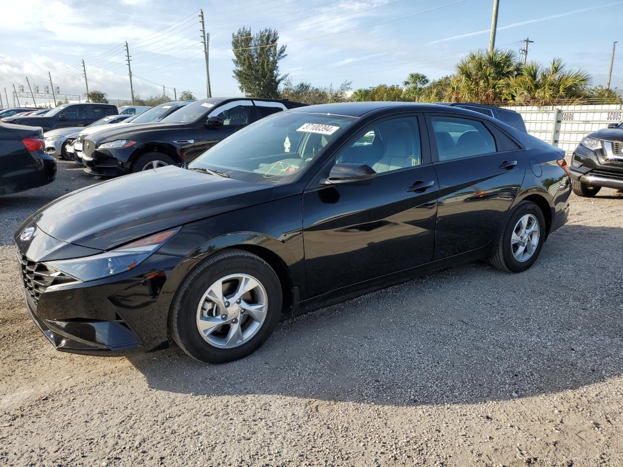 Image 1 of 2023 HYUNDAI ELANTRA SE 2023 with VIN KMHLL4AG8PU466345