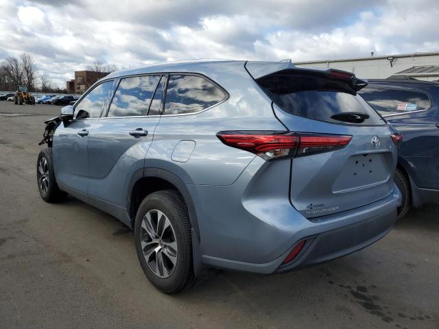 Image 2 of 2020 TOYOTA HIGHLANDER XLE 2020 with VIN 5TDHZRBH7LS013622