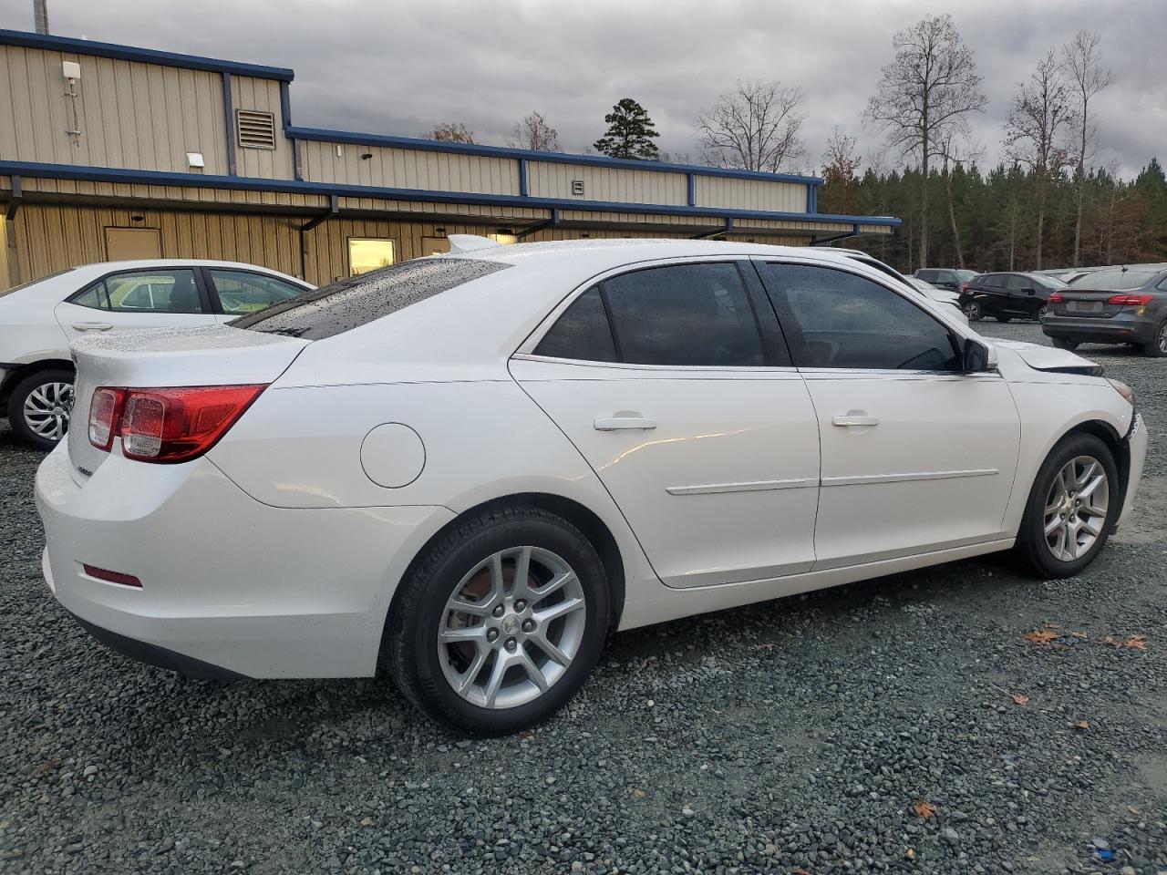 Изображение 3 2015 CHEVROLET MALIBU 1LT 2015 с VIN 1G11C5SL1FF297049