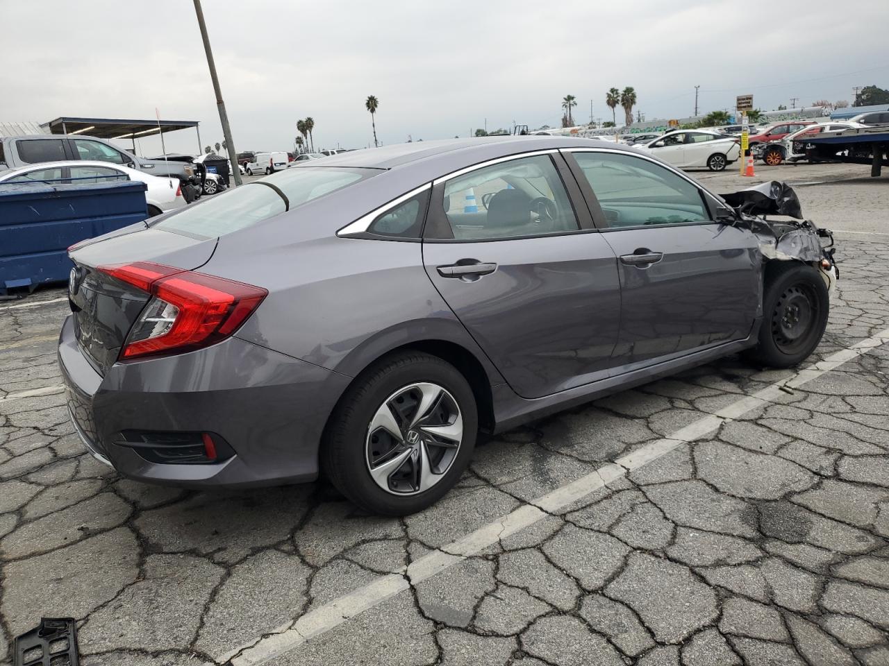 Изображение 3 2020 HONDA CIVIC LX 2020 с VIN 19XFC2F60LE210280