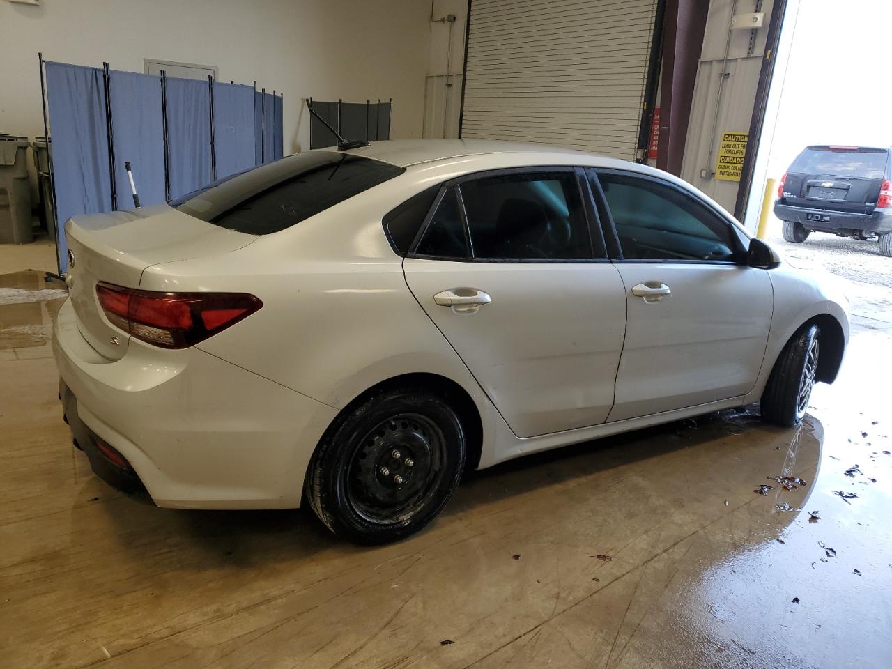 Obraz 3 z 2018 KIA RIO LX 2018 z VIN 3KPA24AB9JE048496