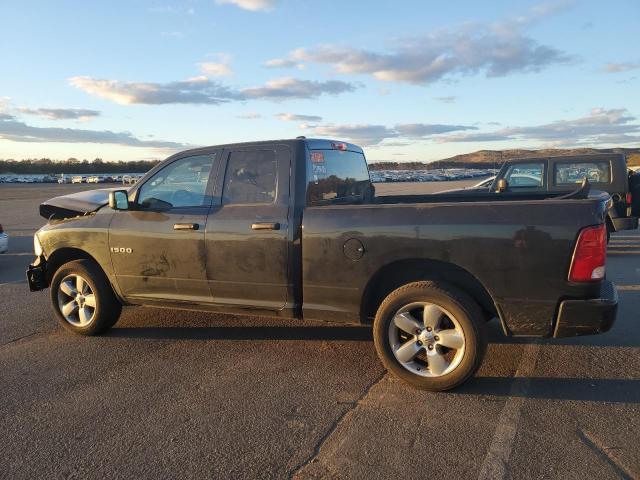 Obraz 2 z 2019 RAM 1500 CLASSIC TRADESMAN 2019 z VIN 1C6RR7FG2KS582515