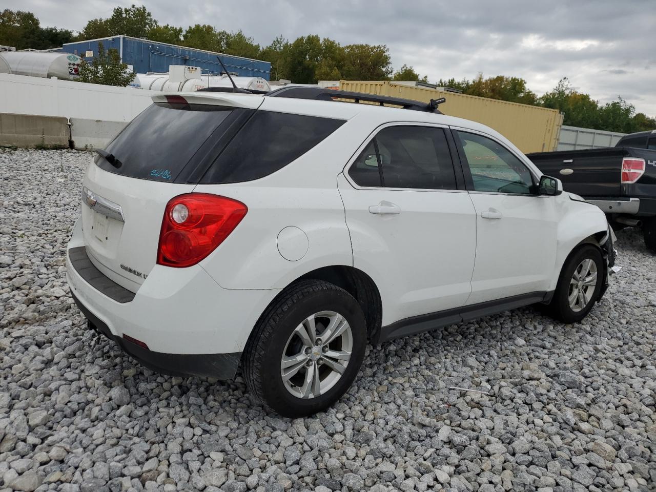 Image 3 of 2013 CHEVROLET EQUINOX LT 2013 with VIN 2GNFLEEK0D6333487