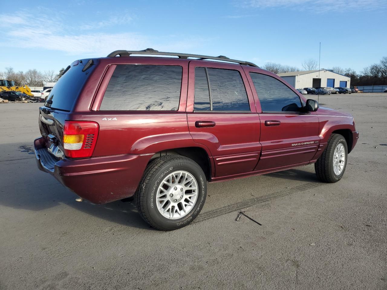 Image 3 of 2000 JEEP GRAND CHEROKEE LIMITED 2000 with VIN 1J4GW58N0YC150804