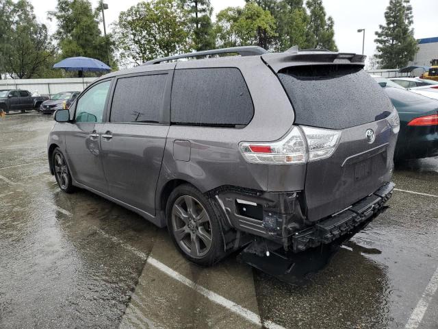 Image 2 of 2020 TOYOTA SIENNA SE 2020 with VIN 5TDXZ3DC9LS057244