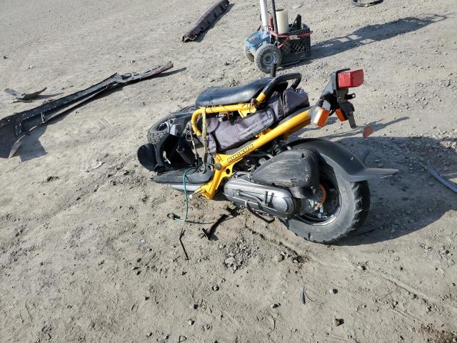 Image 3 of 2004 HONDA NPS50  2004 with VIN JH2AF58024K101675