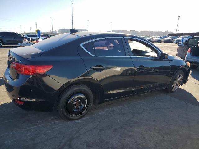 Obraz 3 z 2013 ACURA ILX 20 TECH 2013 z VIN 19VDE1F72DE008085