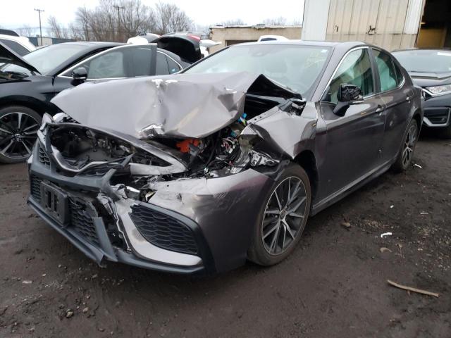 Image 1 of 2022 TOYOTA CAMRY SE 2022 with VIN 4T1G11AK6NU647676