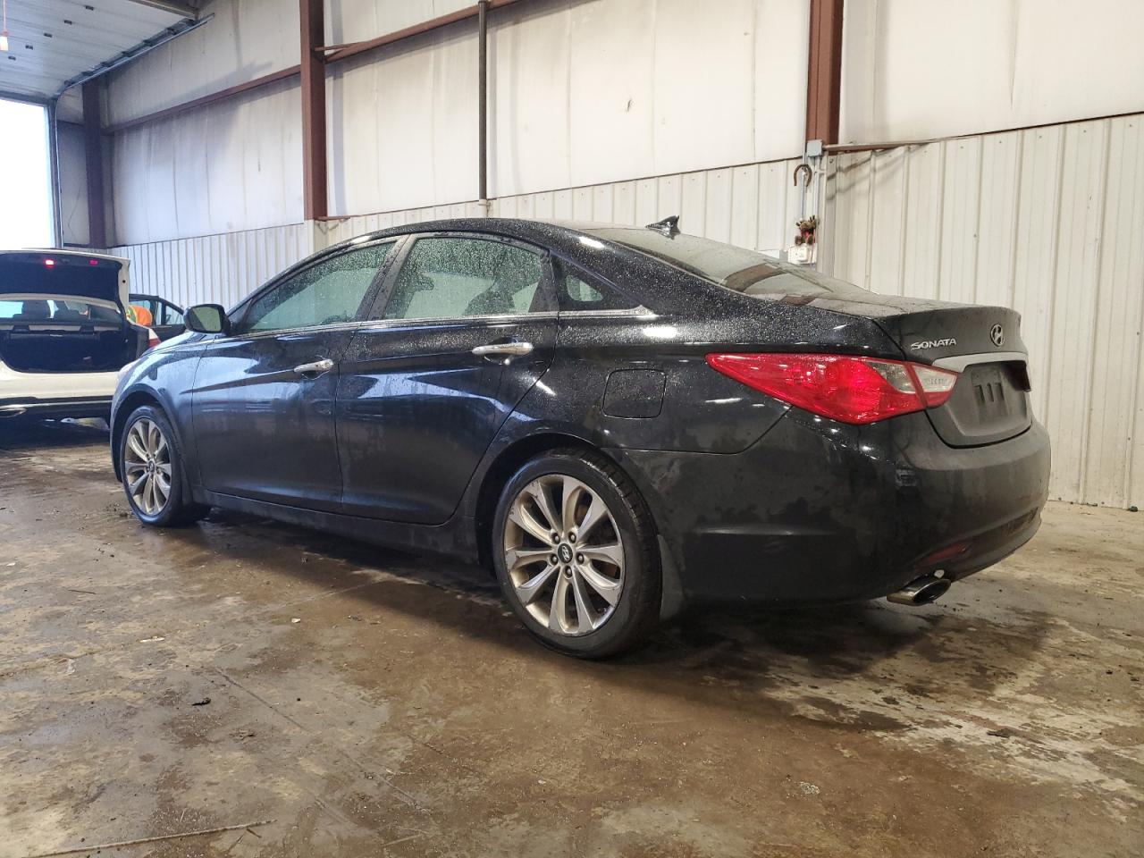 Image 2 of 2012 HYUNDAI SONATA SE 2012 with VIN 5NPEC4AC6CH347434