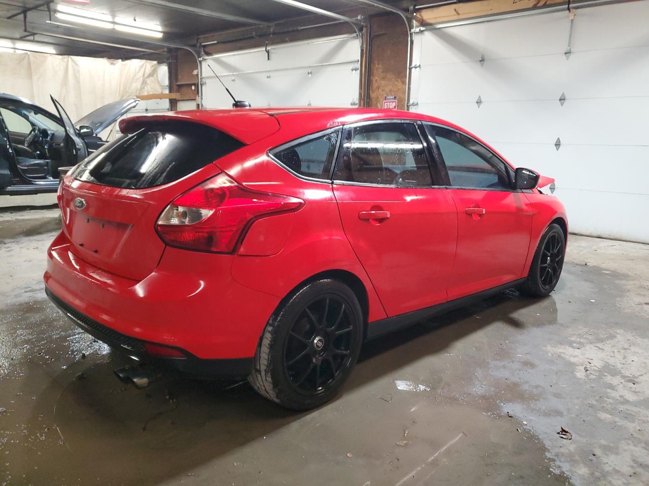 Obraz 3 z 2013 FORD FOCUS SE 2013 z VIN 1FADP3K26DL348778