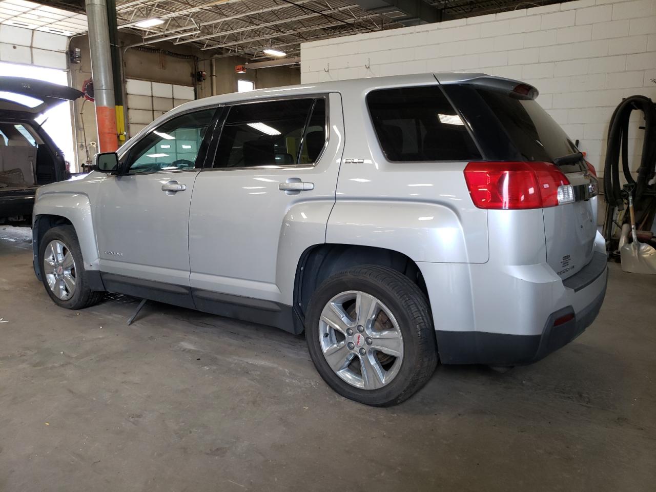 Obraz 2 z 2011 GMC TERRAIN SLE 2011 z VIN 2CTFLREC7B6240685