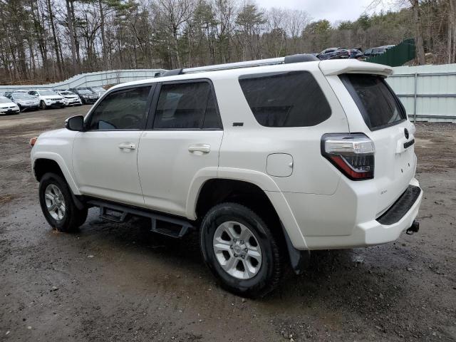 Obraz 2 z 2021 TOYOTA 4RUNNER SR5/SR5 PREMIUM 2021 z VIN JTENU5JR7M5855626