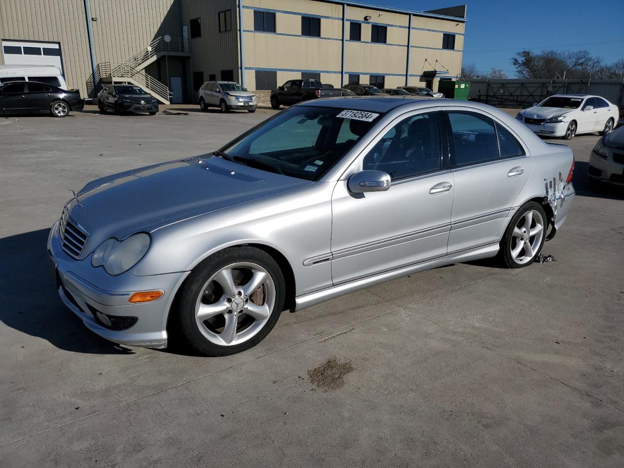 Image 1 of 2006 MERCEDES-BENZ C 230 2006 with VIN WDBRF52H56E021233
