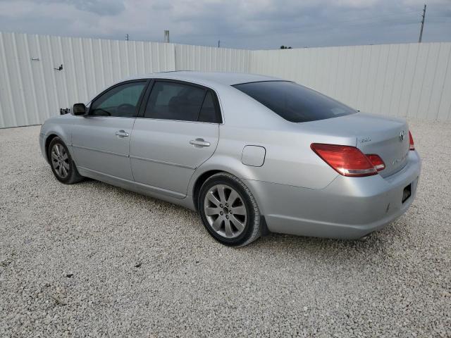Obraz 2 z 2005 TOYOTA AVALON XL 2005 z VIN 4T1BK36B15U001814