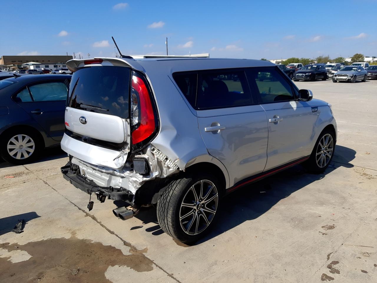 Image 3 of 2018 KIA SOUL ! 2018 with VIN KNDJX3AA6J7561594