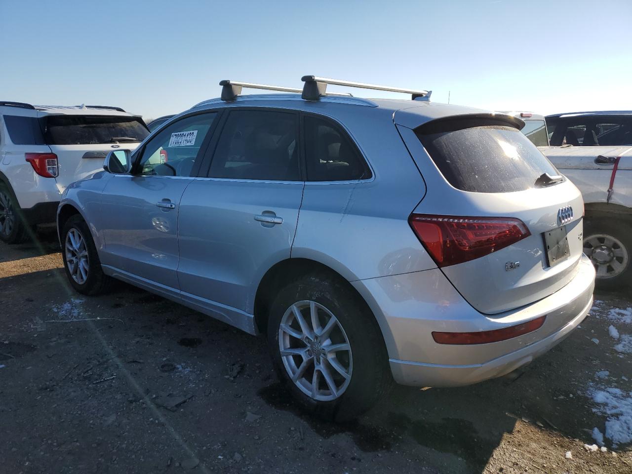 Изображение 2 2012 AUDI Q5 PREMIUM PLUS 2012 с VIN WA1LFAFP3CA001111