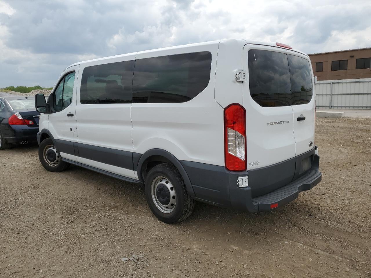Image 2 of 2015 FORD TRANSIT T-150 2015 with VIN 1FMZK1YM9FKB31872