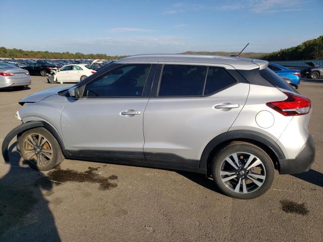 Изображение 2 2020 NISSAN KICKS SV 2020 с VIN 3N1CP5CV8LL489447