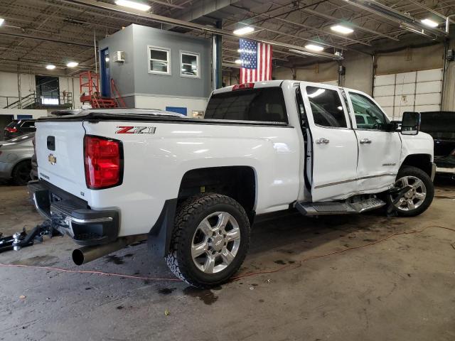 Image 3 of 2018 CHEVROLET SILVERADO K2500 HEAVY DUTY LTZ 2018 with VIN 1GC1KWEY7JF241827