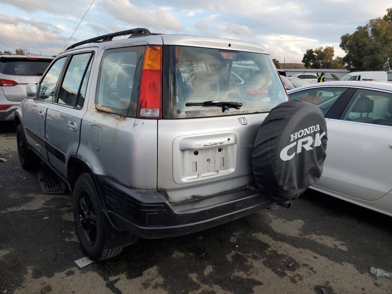 Image 2 of 1998 HONDA CR-V EX 1998 with VIN JHLRD1865WC054012