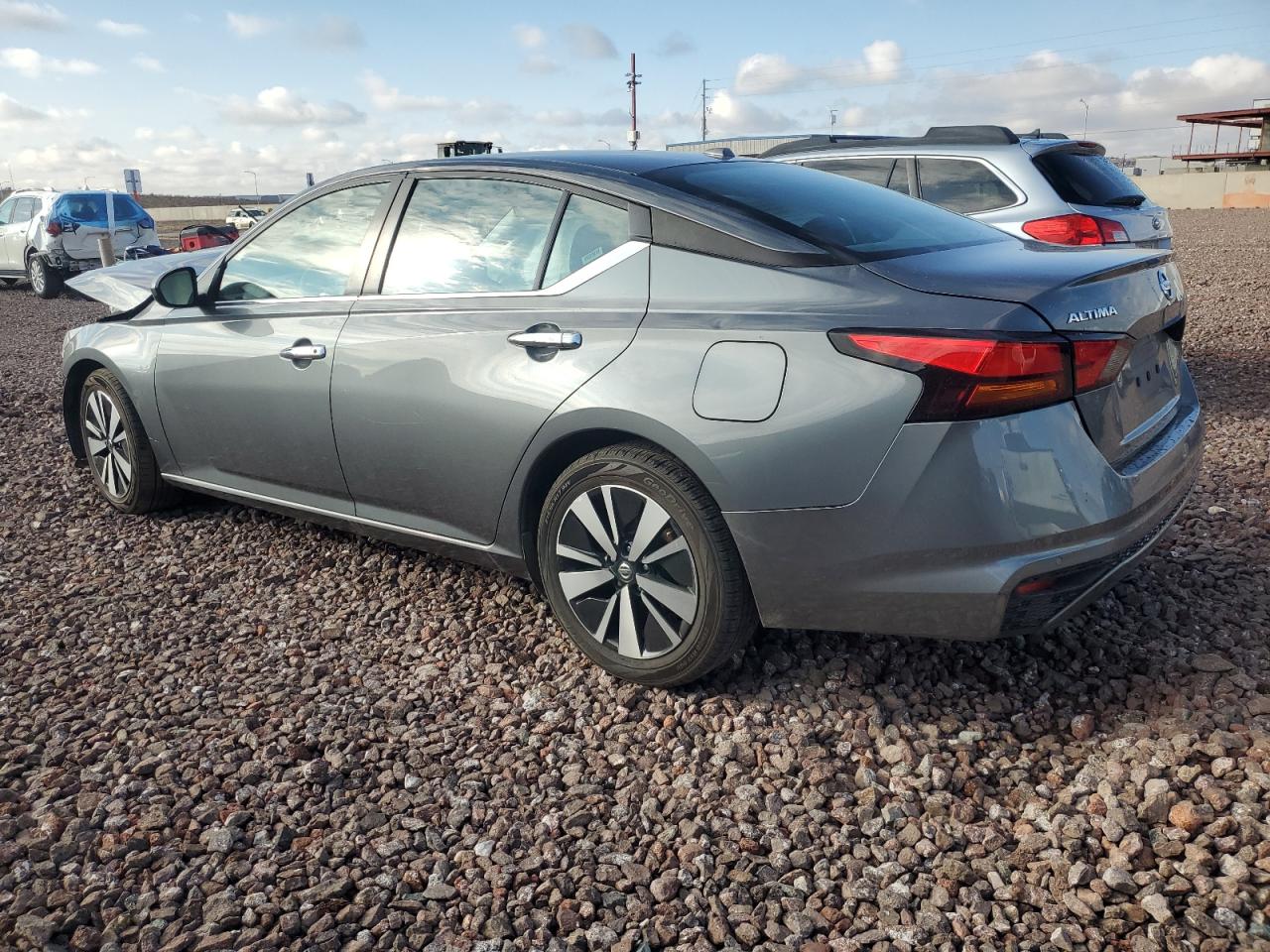 Image 2 of 2021 NISSAN ALTIMA SV 2021 with VIN 1N4BL4DV1MN338874