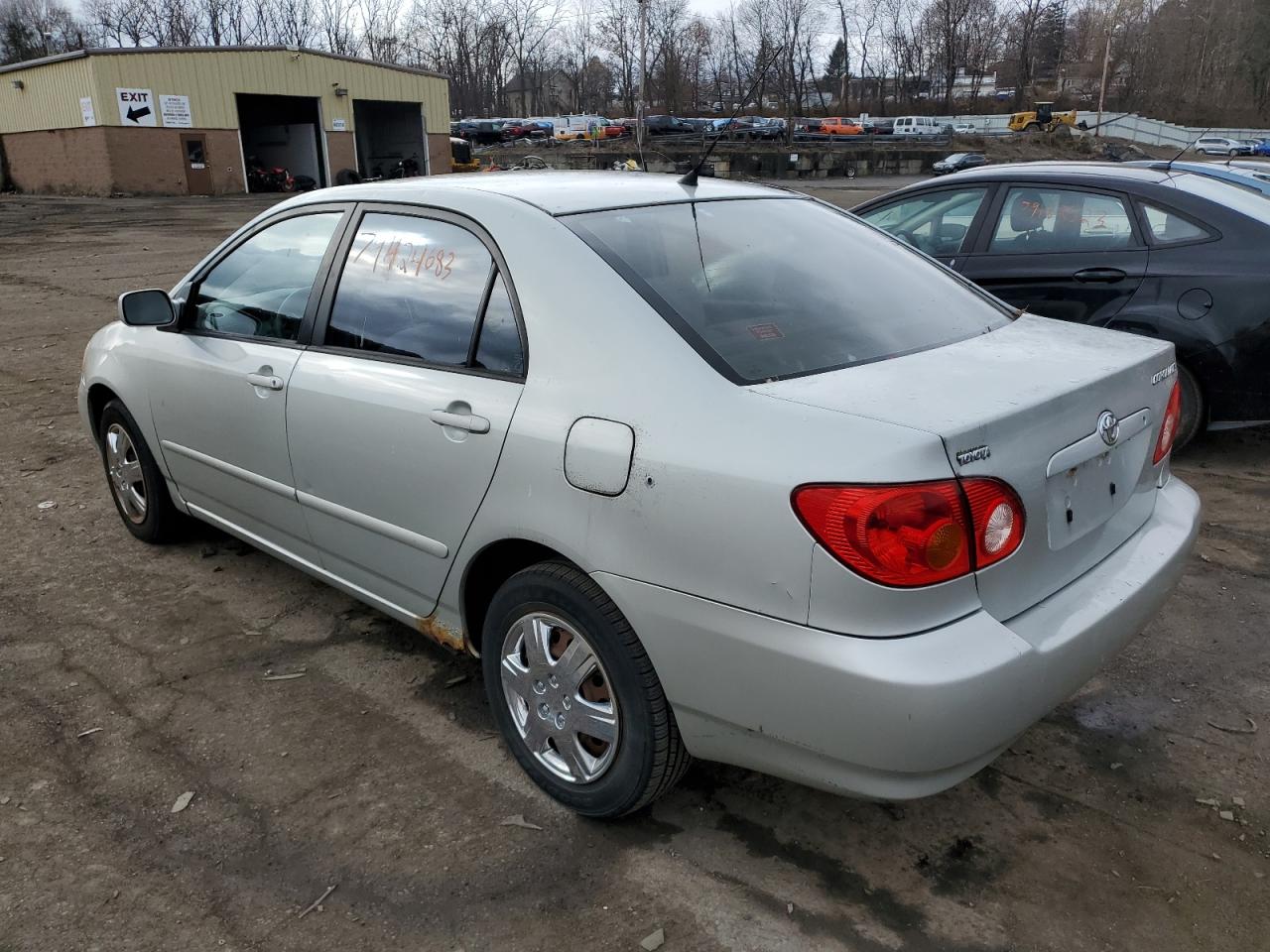 Изображение 2 2003 TOYOTA COROLLA CE 2003 с VIN 2T1BR32E33C015756