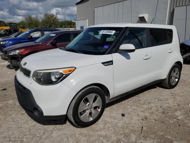 Obraz 1 z 2016 KIA SOUL  2016 z VIN KNDJN2A20G7354815