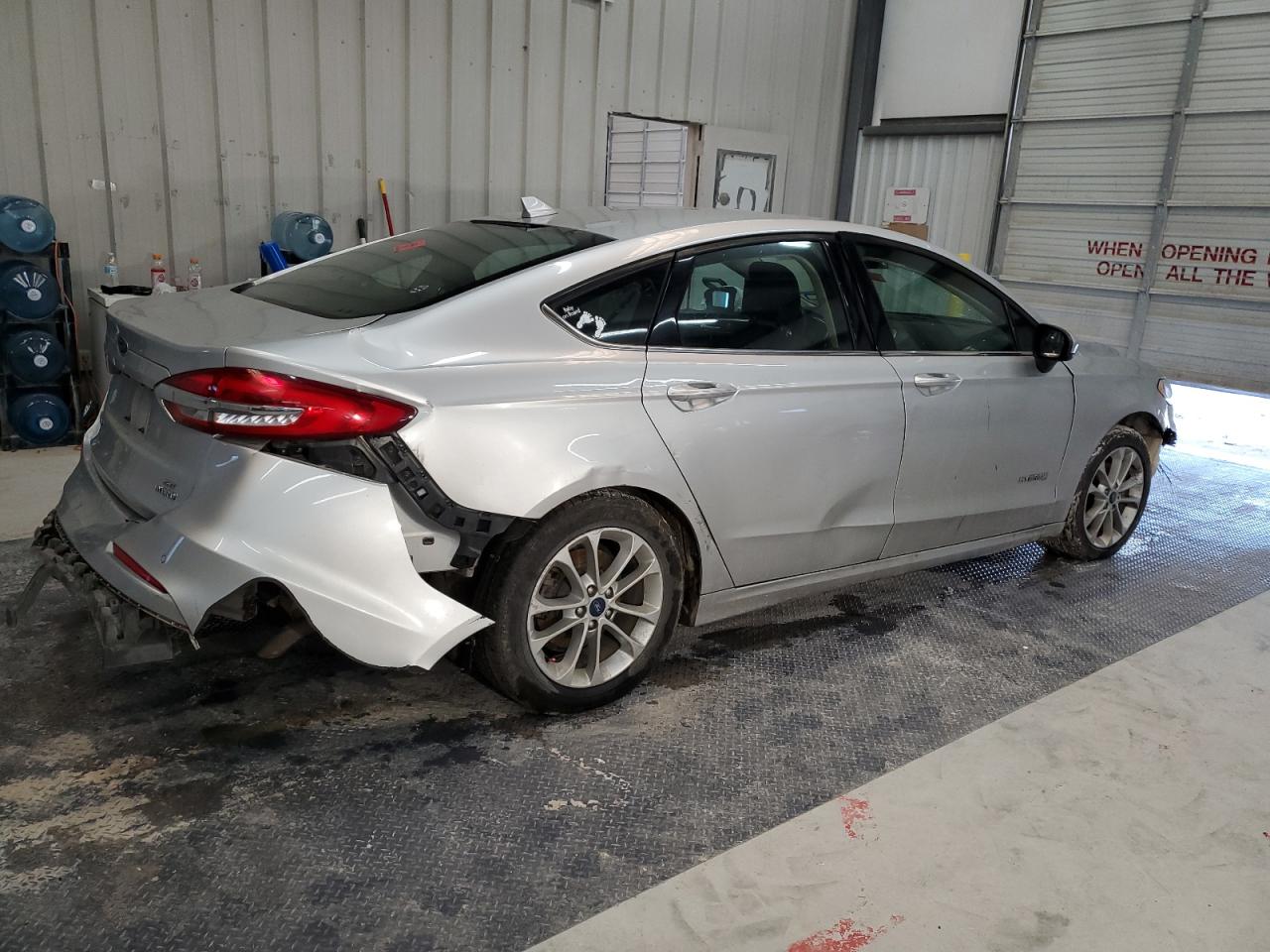 Obraz 3 z 2019 FORD FUSION SE 2019 z VIN 3FA6P0LUXKR141932