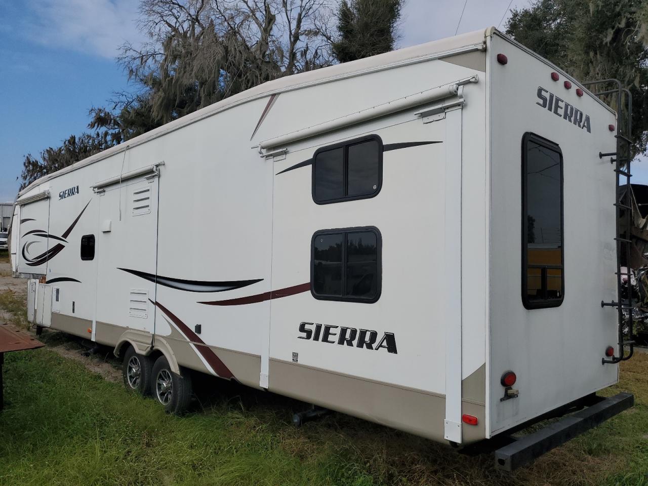 Изображение 3 2013 SIER CAMPER 2013 с VIN 4X4FSEP23DJ038048